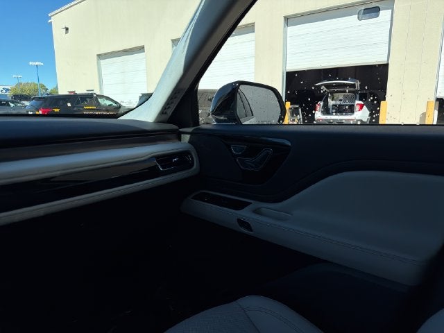 2027 Lincoln Aviator Premiere