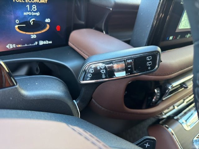 2027 Lincoln Aviator Reserve Premium