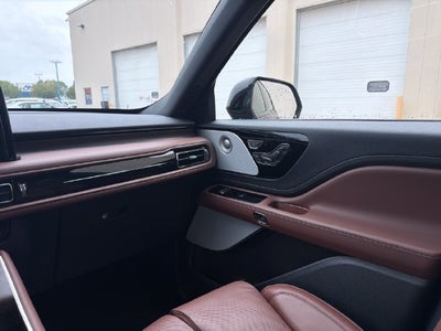 2027 Lincoln Aviator Reserve Premium