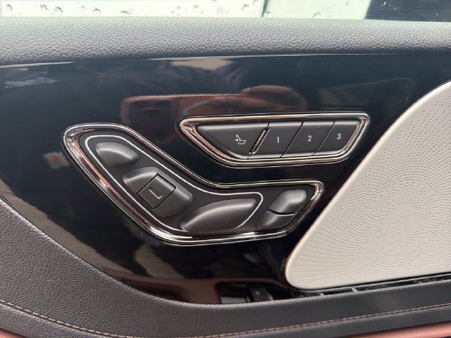 2027 Lincoln Aviator Reserve Premium
