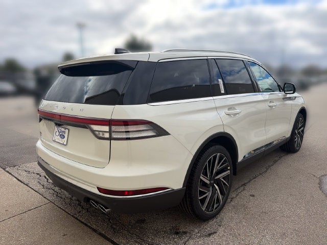 2027 Lincoln Aviator Reserve Premium