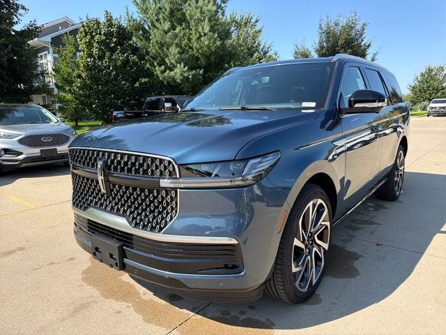2027 Lincoln Navigator Reserve