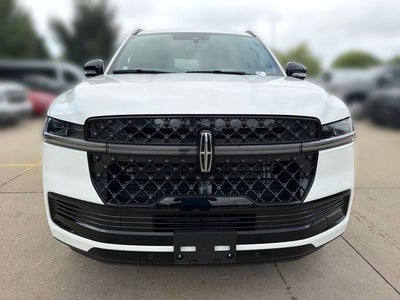 2027 Lincoln Navigator Reserve