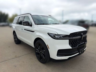 2027 Lincoln Navigator Reserve