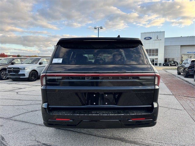2025 Lincoln Navigator Reserve