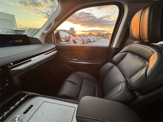 2025 Lincoln Navigator Reserve