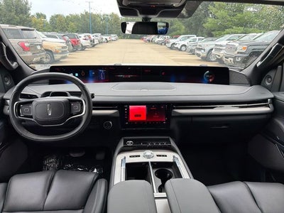 2027 Lincoln Navigator Reserve