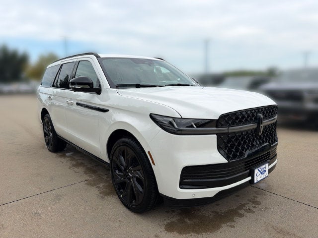 2027 Lincoln Navigator Reserve