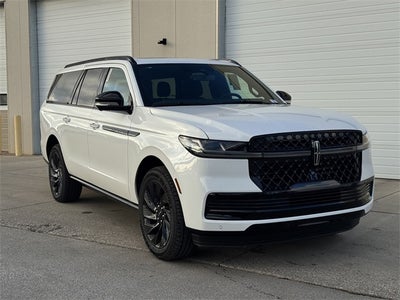 2025 Lincoln Navigator L Reserve