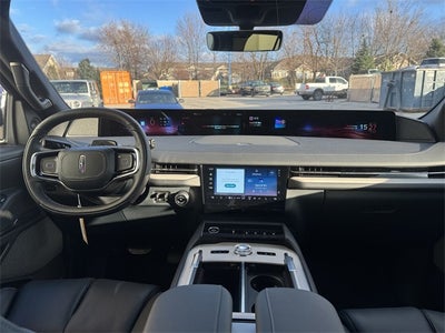 2025 Lincoln Navigator L Reserve