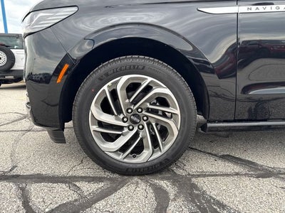 2027 Lincoln Navigator L Reserve