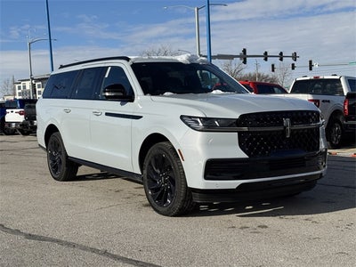 2025 Lincoln Navigator L Reserve