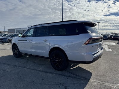 2025 Lincoln Navigator L Reserve