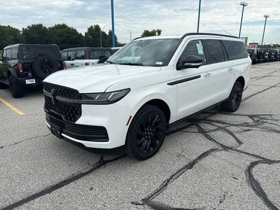 2027 Lincoln Navigator L Reserve