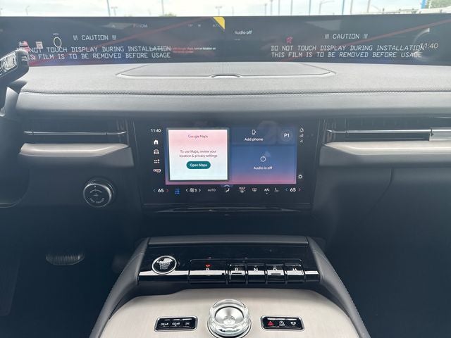 2027 Lincoln Navigator L Reserve