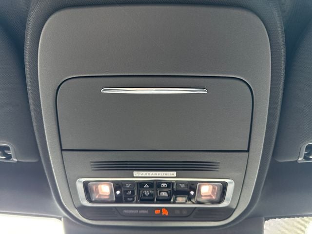 2027 Lincoln Navigator L Reserve
