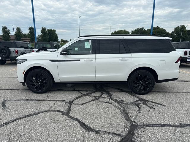2027 Lincoln Navigator L Reserve