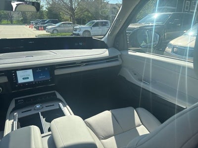 2026 Lincoln Navigator L Reserve