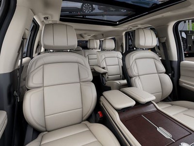 2027 Lincoln Navigator L Reserve