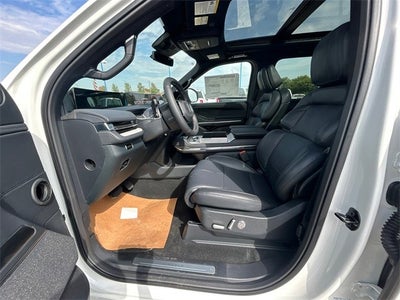 2025 Lincoln Navigator L Reserve