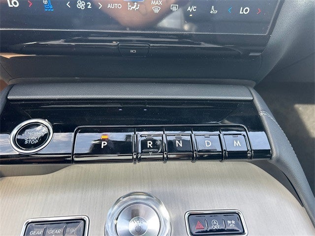 2025 Lincoln Navigator L Reserve