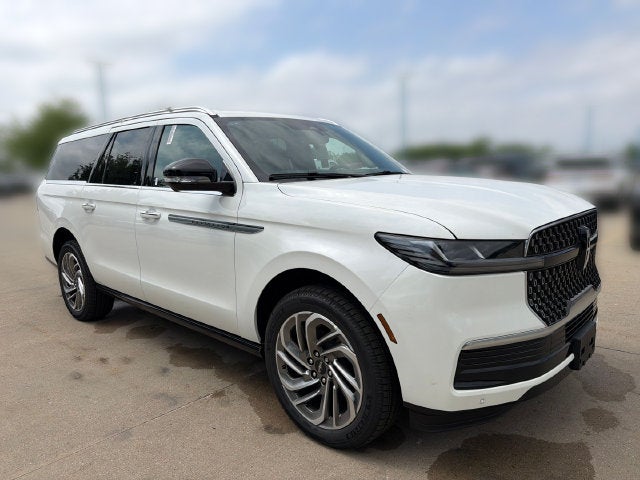 2026 Lincoln Navigator L Reserve