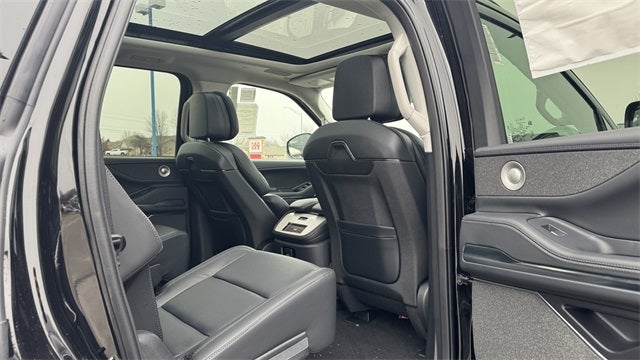 2025 Lincoln Navigator L Reserve