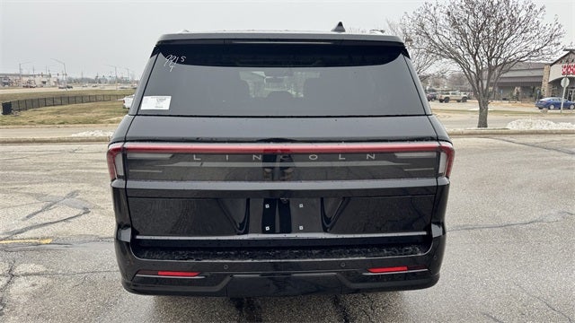 2025 Lincoln Navigator L Reserve