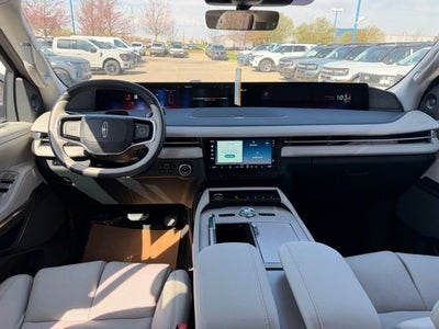 2026 Lincoln Navigator L Reserve