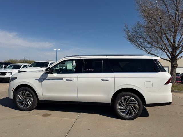 2026 Lincoln Navigator L Reserve