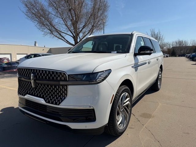 2026 Lincoln Navigator L Reserve