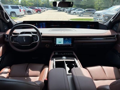 2026 Lincoln Navigator L Reserve