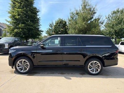 2026 Lincoln Navigator L Reserve