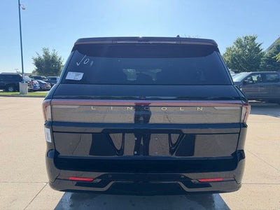 2026 Lincoln Navigator L Reserve