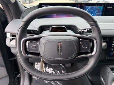 2027 Lincoln Navigator L Reserve