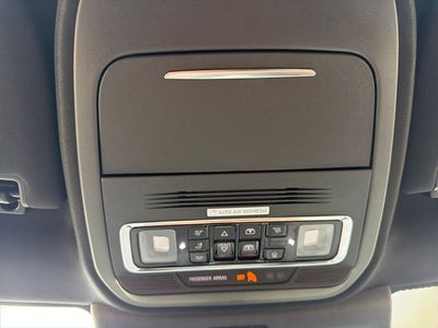 2027 Lincoln Navigator L Reserve