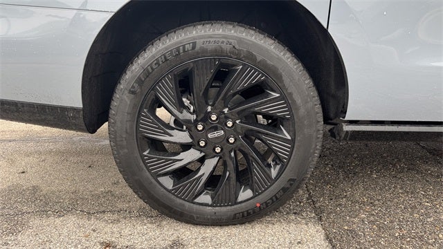 2025 Lincoln Navigator L Reserve