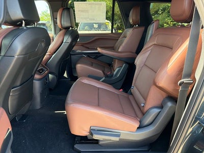 2026 Lincoln Navigator L Reserve