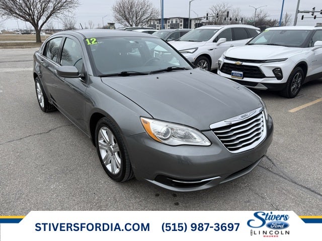 2012 Chrysler 200 Touring
