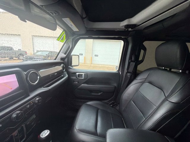 2021 Jeep Wrangler Unlimited Sahara Altitude