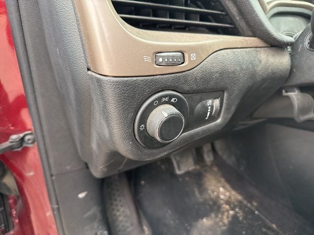 2017 Jeep Cherokee Sport