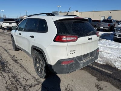 2017 Jeep Cherokee Sport
