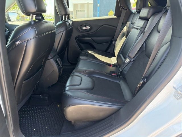 2019 Jeep Cherokee Trailhawk