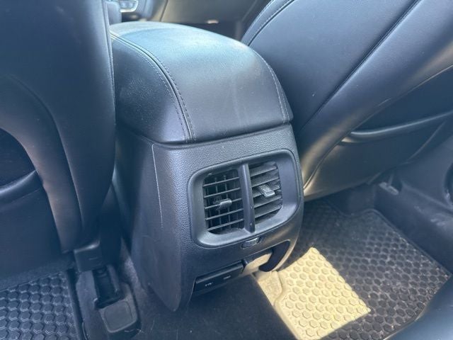 2019 Jeep Cherokee Altitude