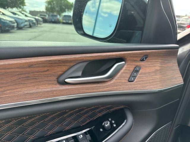 2023 Jeep Grand Cherokee L Summit