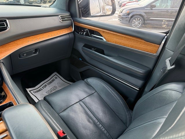 2022 Jeep Grand Wagoneer Series II