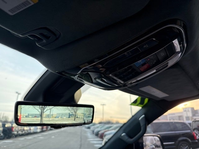 2022 Jeep Grand Wagoneer Series II