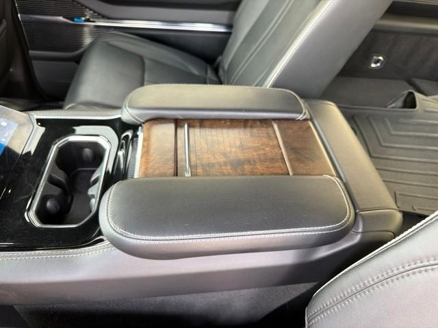 2023 Jeep Grand Wagoneer Series II