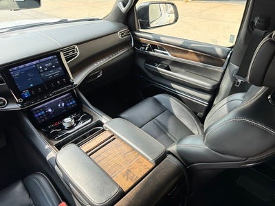 2023 Jeep Grand Wagoneer Series II