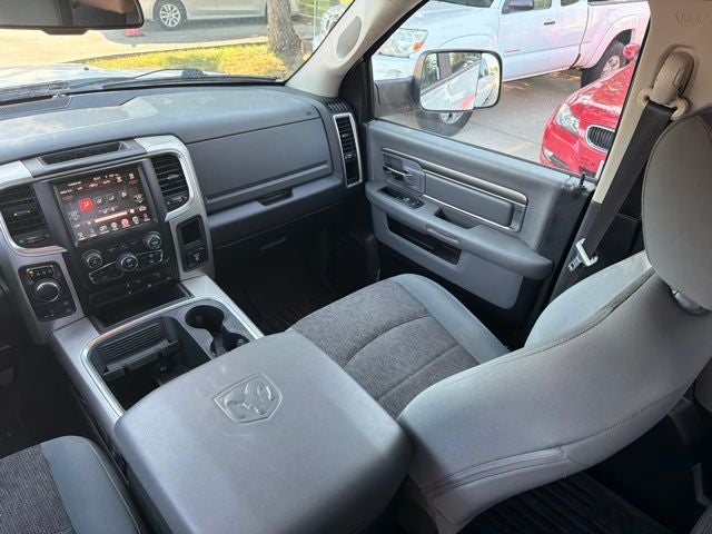 2017 RAM 1500 SLT